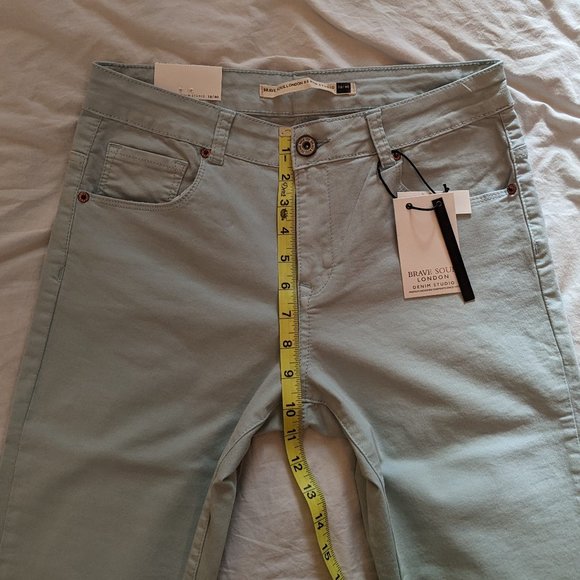 NWT Obviously Elemental Skinny Jeans in Buttermint - Picture 9 of 14